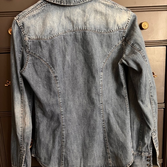 Charlotte Russe Denim Button-Up Shirt/Light Weight Jacket - Picture 6 of 7